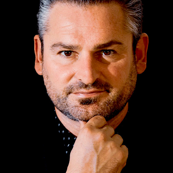 Dr. FREDERIK G. PFERDT